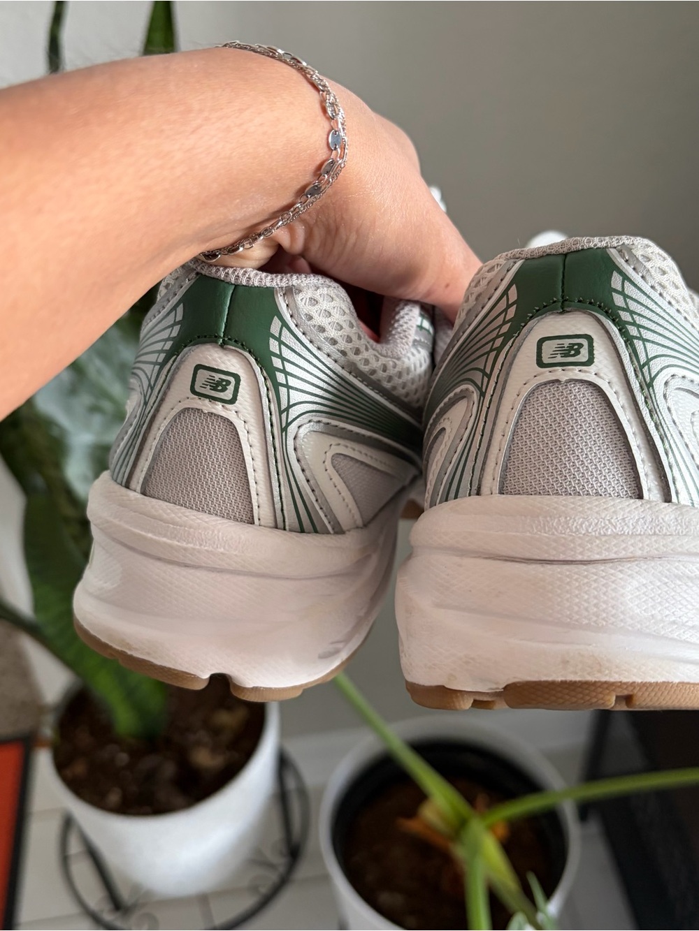 New Balance 740 White & Green Mesh Athletic Sneakers with Gum Sole - Picture 5 of 8